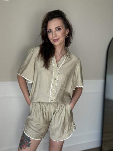 set luna khaki 1.jpg