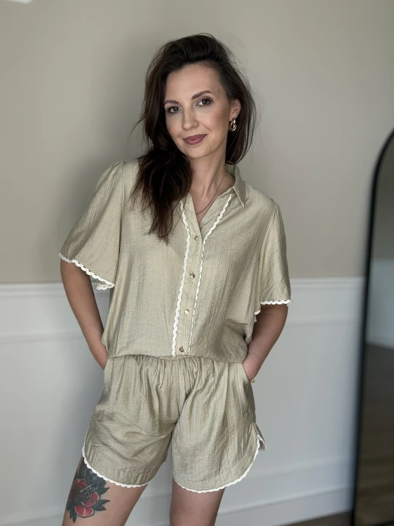 set luna khaki 1.jpg