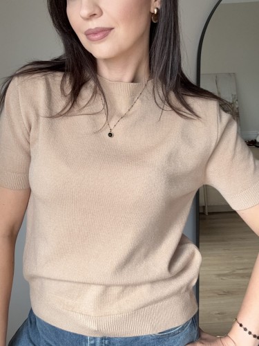 sweterek ciemny beż krótki rękaw 1.JPG