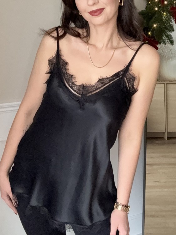 Bluzka z koronką top satynowy one fashion czarny 1.jpg
