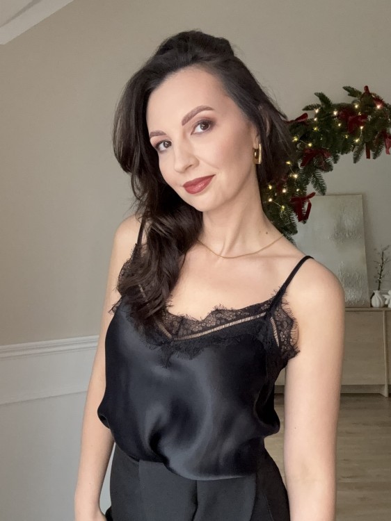 Bluzka z koronką top satynowy one fashion czarny 12.jpg